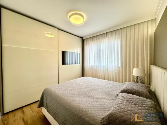 Imagem Apartamento Alto Padrão à Venda, 4 quartos e 2 garagens no Itacorubi, Florianópolis/SC