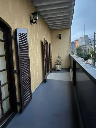 Imagem Sobrado 243 m² 3 Dormitorios sendo 2 Suites 3 Vagas de Garagens