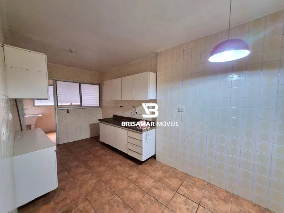 Imagem PITANGUEIRAS - UMA QUADRA DA PRAIA , LOCALIZAÇÃO ESPETACULAR , GARAGEM NO PRÉDIO, CONDOMÍNIO BAIXO.