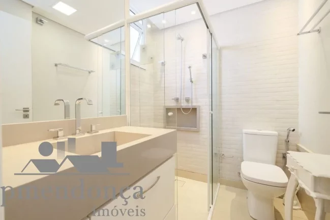Imagem Apartamento na Rua Sabará com 3 quartos( 1 suíte ) e 1 vaga, 130m²