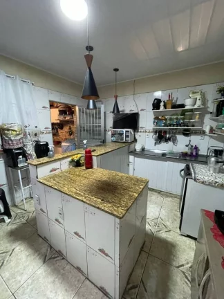 Imagem Casa no Marcos Freire II - 4/4, 200m², Área de Lazer - Imperdível!