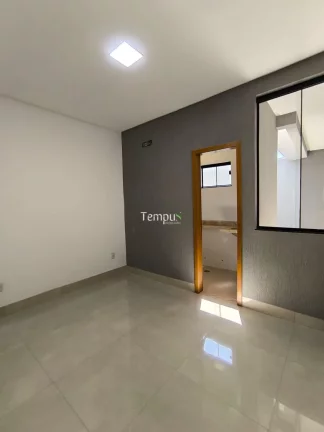 Imagem Casa Nova no Residencial Itaipu – 3 Suítes, Gourmet e Moderna