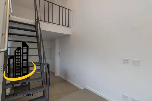 Imagem Itacolomi - 289m2 + Loft de 18m2 com 2 vagas!