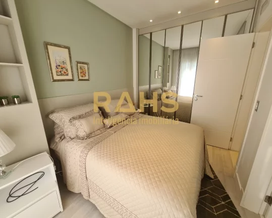 Imagem Lindo Apartamento Mobiliado no Bairro Atiradores Apartamento com 122m², 3 suítes, lavabo, sacada c...