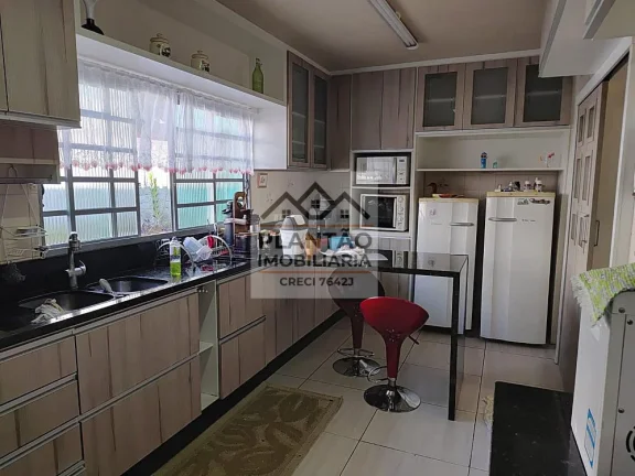 Foto do imóvel: Casa a Venda no bairro Bigorrilho - Curitiba, PR