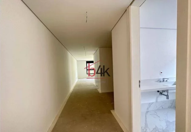 Imagem Casa em condomínio fechado com 828m² - Venda