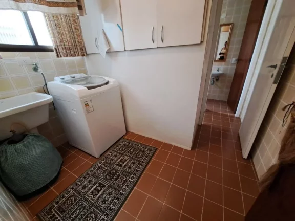 Imagem APARTAMENTO AMPLO, MOBILIADO COM 2 DORMITÓRIOS MAIS O 3º DORMITORIO OPCIONAL