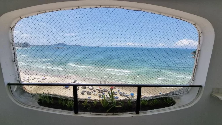 Imagem Apartamento com 3 dormitórios à venda, 196 m² - Astúrias - Guarujá/SP