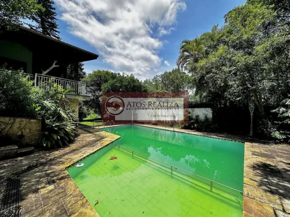Imagem Sua Oportunidade batendo a sua Porta. Vendo casa em Interlagos 380m² com 4 quartos. VALOR VENDA: R$ 1.600.000 IPTU (anual): R$ 14.205 380 m2 útil 4 dormitórios 2 suítes 6 banheiros Sala de TV ️ Cozinha americana ️ Despensa Lavabo Lavanderia 6 vagas Churra