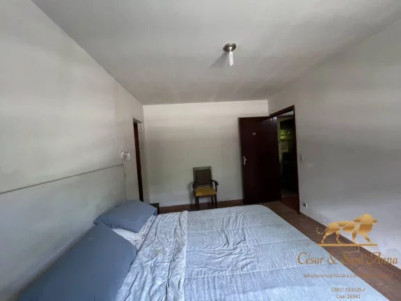 Imagem Casa à Venda com potencial para pousada em Campos do Jordão