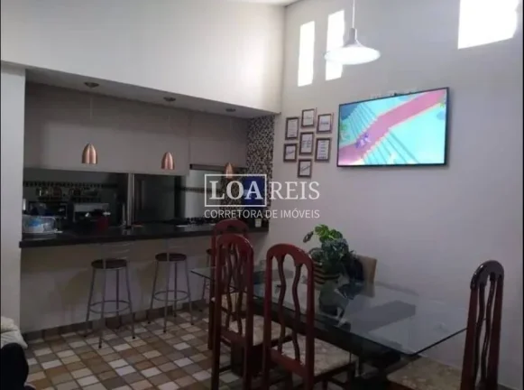 Imagem CASA 2 DORMITÓRIOS PLANEJADOS DORMITÓRIO E COZINHA POSSUÍ CORREDOR LATERAL