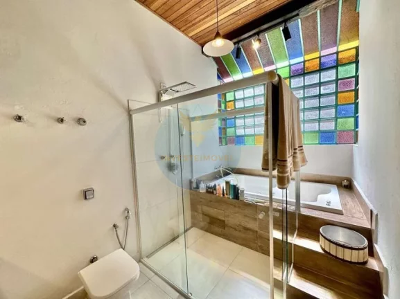 Imagem Casa em Condomínio a Venda no bairro Granja Viana - Cotia, SP