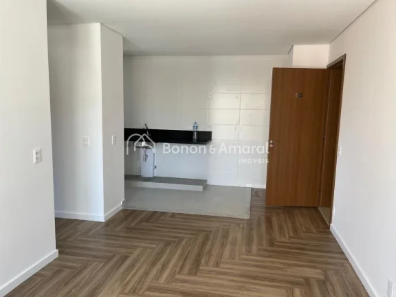 Imagem Localizado na principal rua do Cambuí, este apartamento é perfeito para quem busca investimento co...
