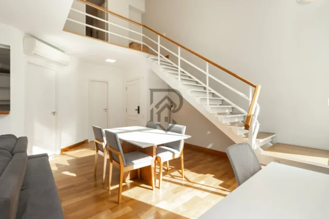 Imagem Apartamento Duplex em Pinheiros, sala pé direito duplo