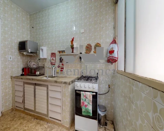 Imagem Apartamento a venda Rua Monte Alegre perto da PUC, 95m²