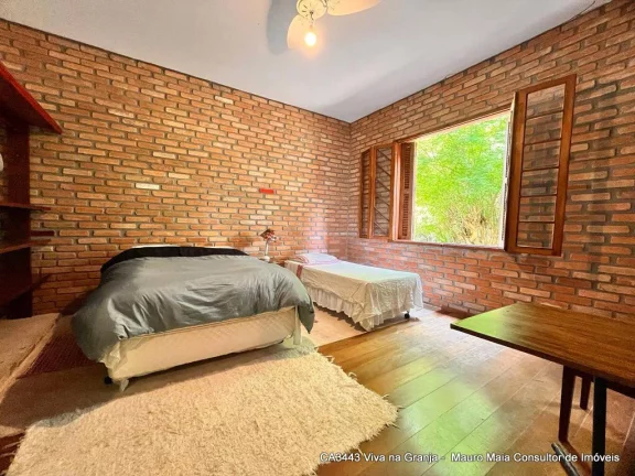Imagem Casa em meio a muito verde com 671 m² Granja Viana - Cotia