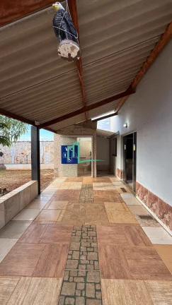 Imagem BARRACÃO COM QUINTAL E LAZER NOS FUNDOS DISPONIVEL PARA LOCAÇÃO, VENDA E PERMUTA!