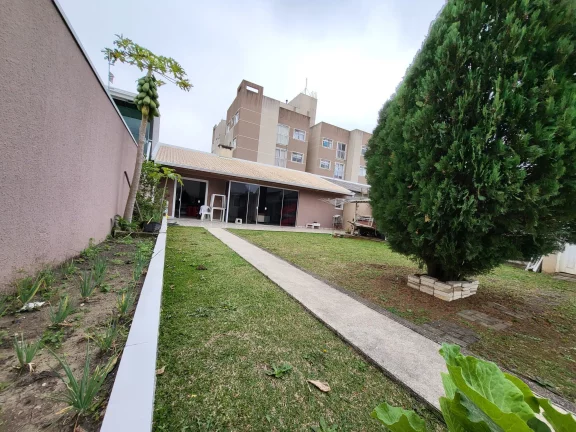 Imagem CASA com 4 dormitórios à venda com 576m² por R$ 1.270.000,00 no bairro Vargem Grande - PINHAIS / PR
