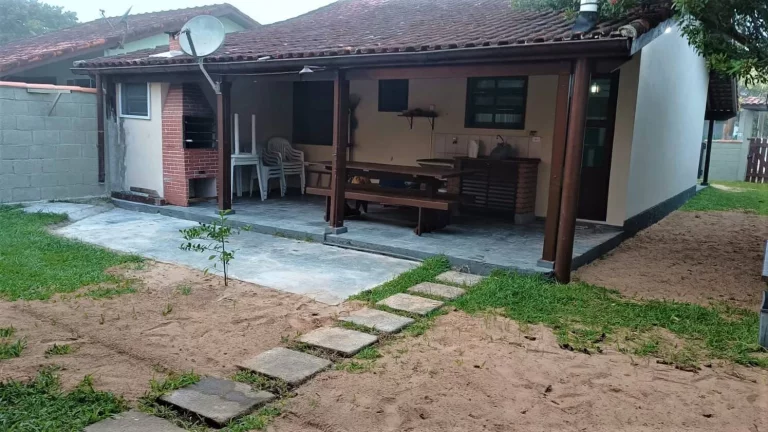 Imagem 2 casas a venda na Barra do Ribeira- Juréia