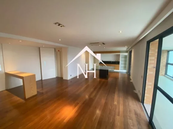 Imagem Apartamento de 192m c/3 suítes,4 vagas,quadra squash e poliesportiva,playground,academia,sauna,cinema,salão de festas e jogos,piscinas,churrasqueira