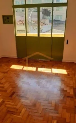 Imagem Apartamento de 104m² com 3 dormitórios, sala, sacada, cozinha com copa, área de serviço e 2 banh...