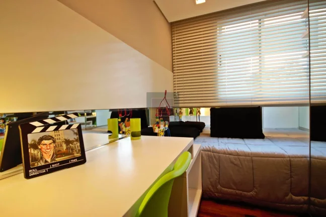 Imagem Próximo ao parque Bacacheri!! Apartamento3 quartos (1 suíte). 1 vaga. 60,28m².