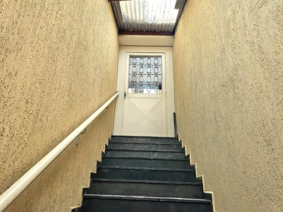 Imagem VENDO LINDO SOBRADO COM 03 SUÍTES NO JARDIM PALMARES!