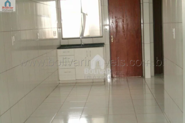 Imagem Apartamento com 3 dormitórios à venda, 120 m² por R$ 390.000,00 - Setor Central - Itumbiara/GO
