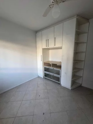 Imagem Casa com 3 dormitórios sendo 1 suíte e 2 vagas - Guanabara | Joinville/SC