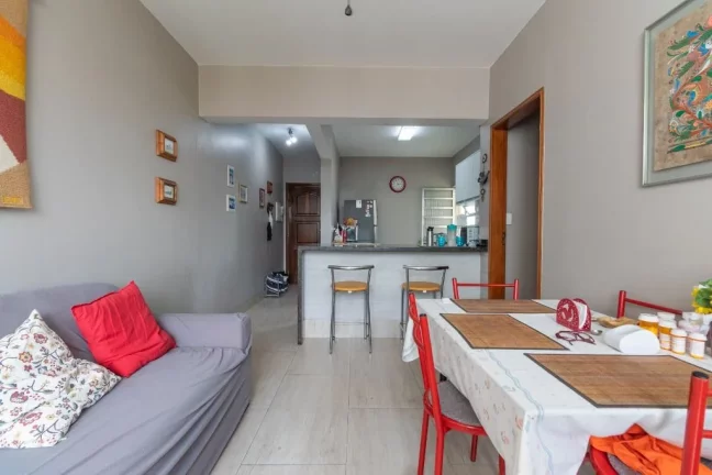 Imagem Oportunidade Apartamento Reformado 3 Quartos ,90m² a 200m do Metrô Vila Mariana