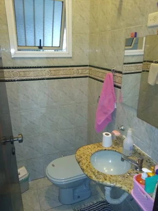 Imagem Sobrado com 3 Quartos e 3 banheiros à Venda, 126 m² por R$ 750.000