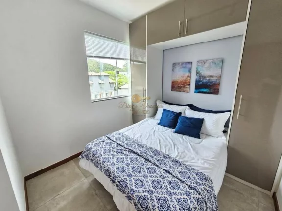 Imagem Casa em Condomínio para Venda em Teresópolis / RJ no bairro Cascata do Imbuí