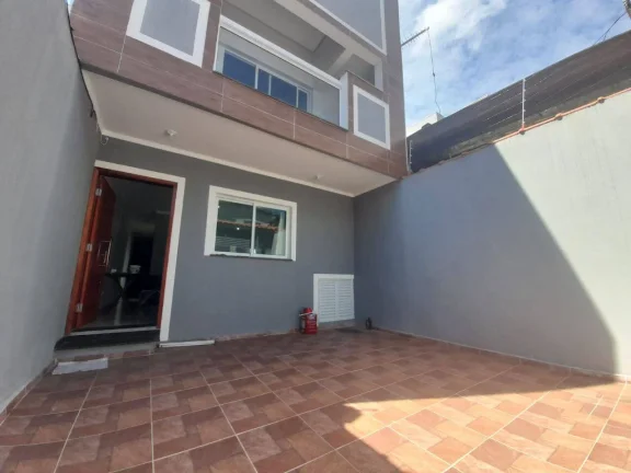 Imagem Sobrado Novo 120 metros 3 Dormitorios sendo 1 suíte e 2 Vagas de garagens