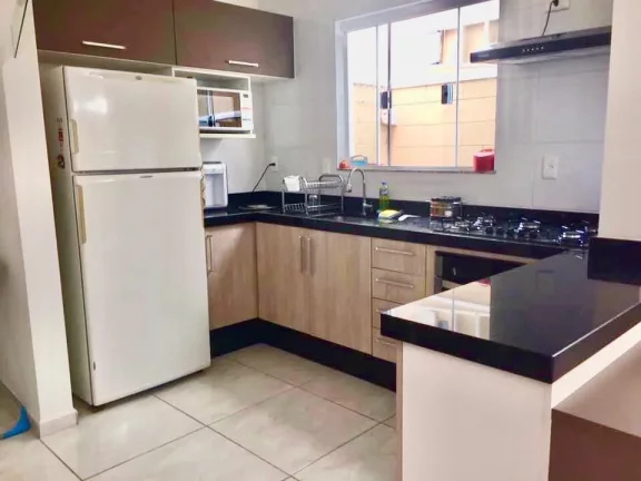 Imagem Casa com 2 dormitórios à venda por R$ 380.000,00 - Mogi Moderno - Mogi das Cruzes/SP