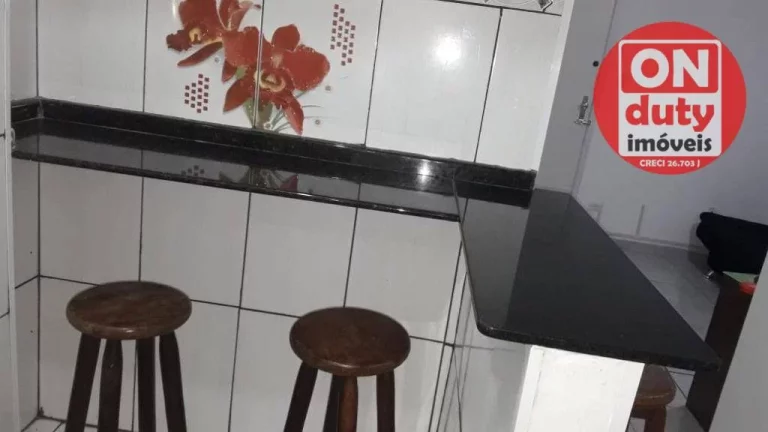 Imagem Apartamento com 2 dormitórios à venda, 50 m² por R$ 330.000,00 - Ponta da Praia - Santos/SP