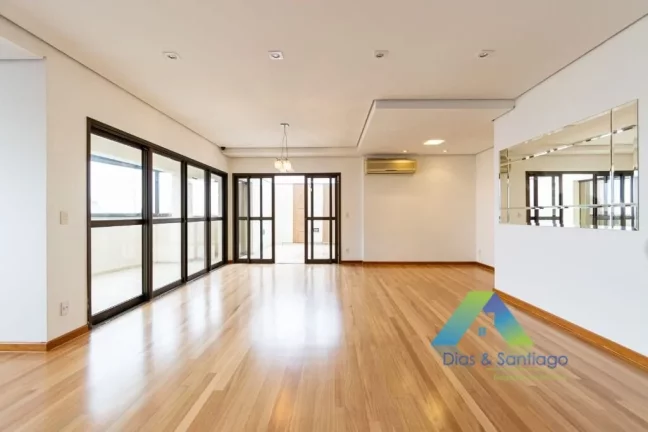 Imagem MIRANDOPOLIS COBERTURA TRIPLEX 247M², 3 suítes, 4 vagas, espaço gourmet com churrasqueira, com ótima localização e valor !!!