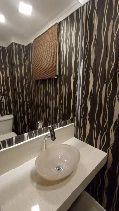 Imagem Apartamento à venda, com 3 quartos, 130m²