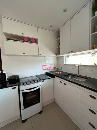 Imagem Casa com 4 Suítes, Mobiliada, 100 metros da beira mar, à venda, 140 m² por R$ 540.000 - Rasa - Armação dos Búzios/RJ