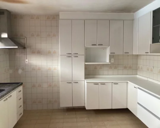 Imagem Sobrado isolado 4 Dorm (2 suites) 6 Vagas + Edícula de 2 andares