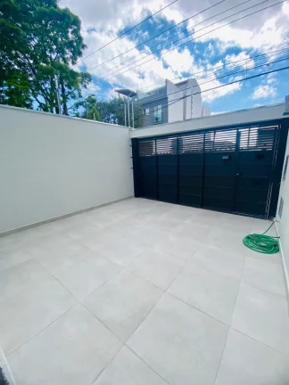 Imagem Sobrado para Venda em Santo André / SP no bairro Parque João Ramalho