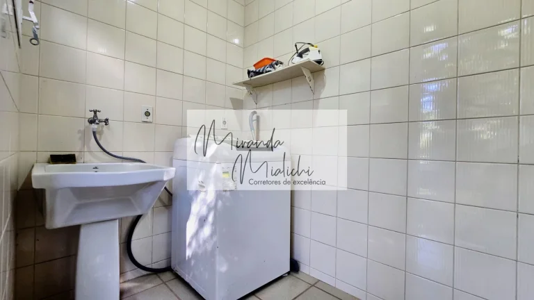 Imagem Casa no condomínio Antares Club Residence para venda com 4 quartos, sendo 2 suítes, 203m²