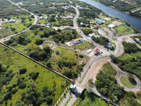Imagem LOTE NO CONDOMÍNIO LAGOA DO MATO, DE ESQUINA.