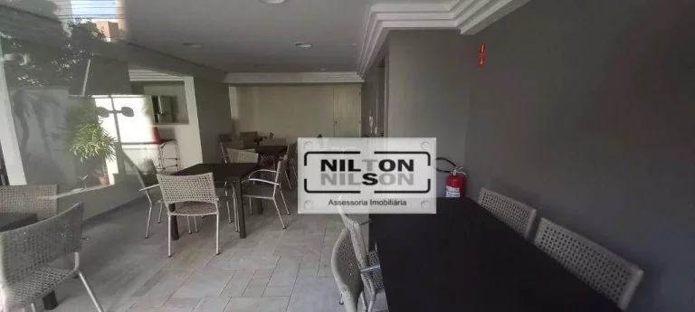 Imagem Apartamento com 3 dormitórios para alugar, 110 m² por R$ 2.700,00/mês - Jardim das Paineiras - Campinas/SP