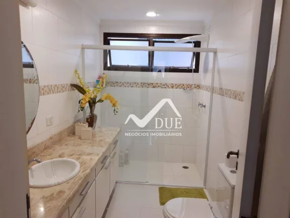 Imagem Apartamento com 3 dormitórios à venda, 185 m² por R$ 1.080.000,00 - Boqueirão - Santos/SP