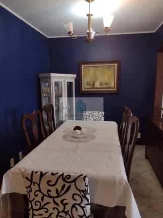 Imagem Imperdível: Casa à venda no Rio de Janeiro-RJ, 4 quartos, 1 suíte, 1 sala, 4 banheiros, 1 vaga de garagem, 164m² - Bairro Pechincha!