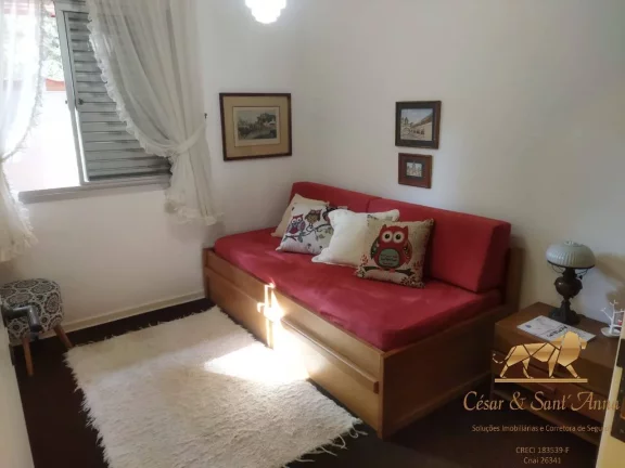 Imagem Oportunidade única, Casa á 5 minutos do Capivari, em Campos do Jordão/SP