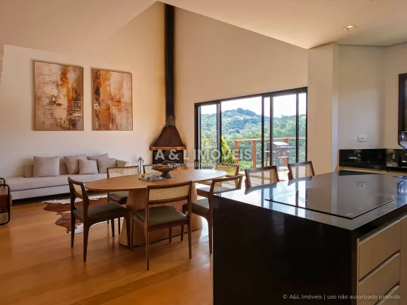 Imagem Casa em Condomínio Campos do Jordão | 4 Suítes Porteira Fechada