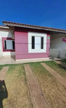 Imagem Casa em Condomínio para Venda em Cuiabá / MT no bairro Jardim Imperial