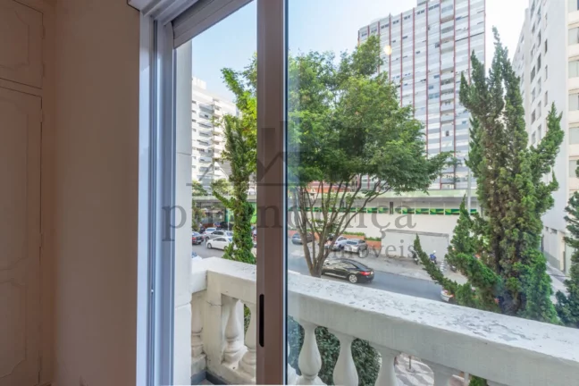 Imagem Apartamento ao lado Praça Buenos Aires com 200m², 3 quartos (1 suíte) e 1 vaga.