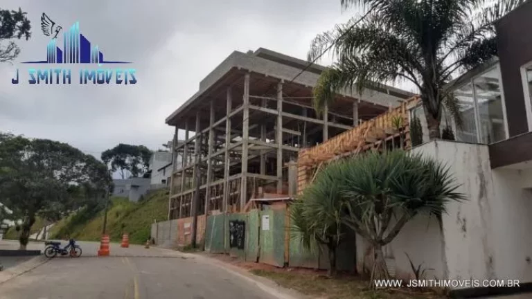 Imagem LINDO LOTE 534m², COM VISTA PANORÂMICA PARA O GOLF CLUBE.

Oportunidade única Lote limpo e pronto...